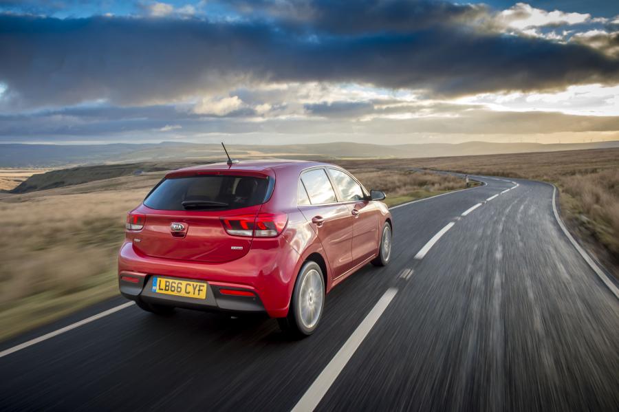  Kia Rio First Edition 2017 года  (UK) (фото 27 из 70)